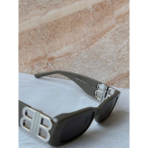 NEW Balenciaga BB0096S Dynasty Sunglasses in Grey Silver